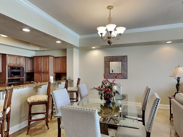 Destin Beach Vacation Condo Rental 4 bedrooms Sleeps 12